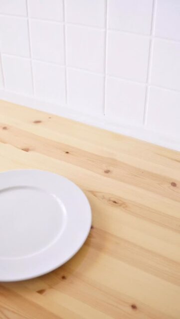 Ojalá fuera tan fácil como tocar y que aparezca la comida… 🤭✨

Pero oye… casi.

Porque hay días en los que no apetece cocinar,
pero sí comer bien 🍽️💛

Y ahí es donde entra lo fácil de verdad:
platos listos, sabor casero y cero complicaciones.

👉🏻 calentar
👉🏻 servir
👉🏻 disfrutar

Así de simple.

Fresh To Go en tu SPAR

#freshtogo #comidapreparada #comidacasera #spar #comidaparallevar